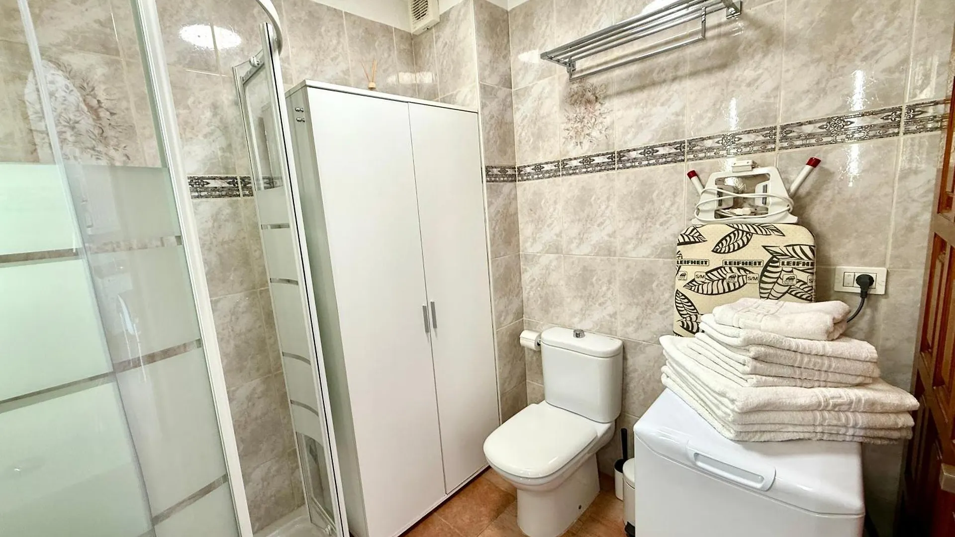 Tenerifeopenhome Bright Penthouse On The Beach Los Cristianos Arona  Spanje