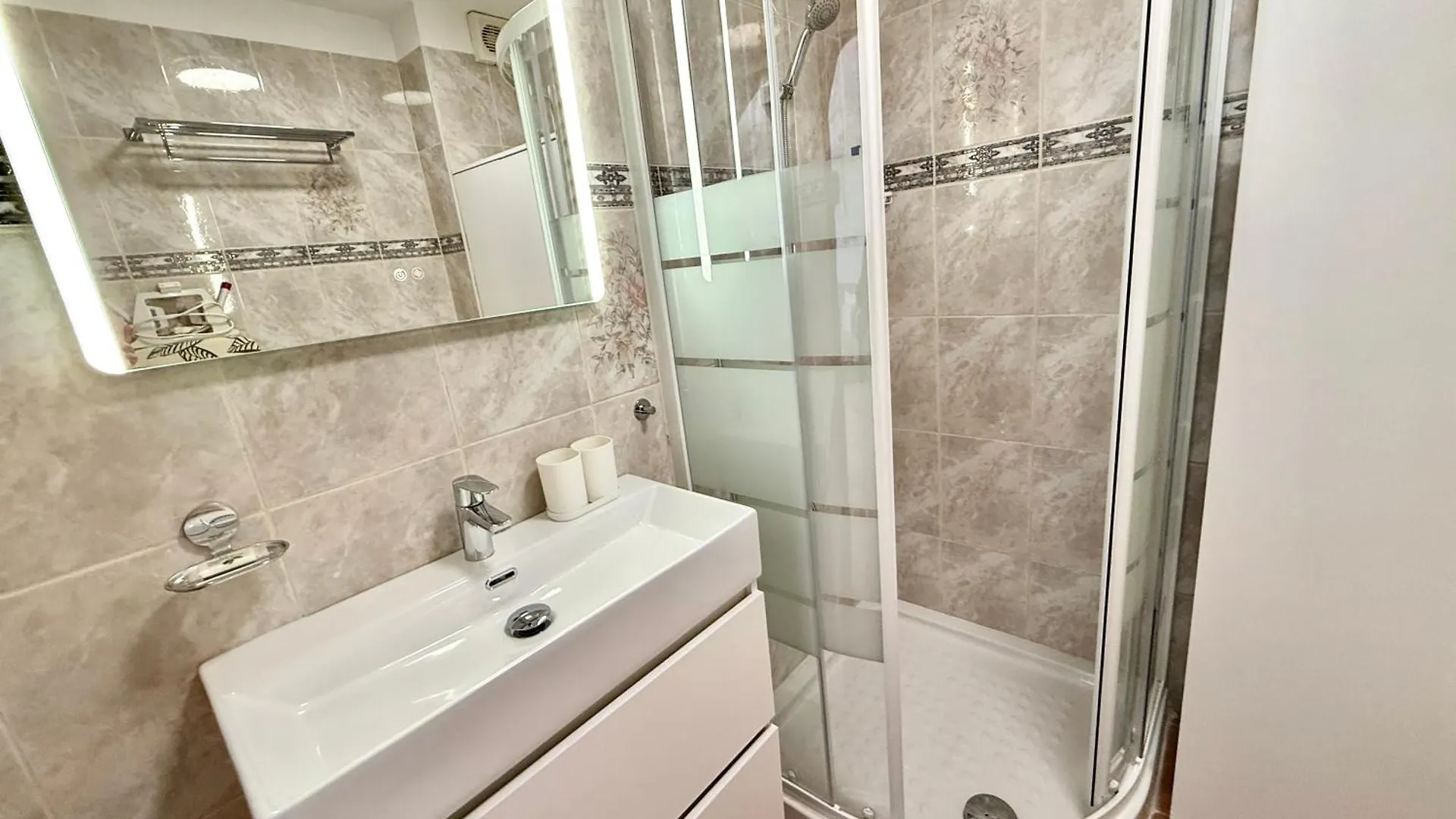 Tenerifeopenhome Bright Penthouse On The Beach Los Cristianos أرونا
